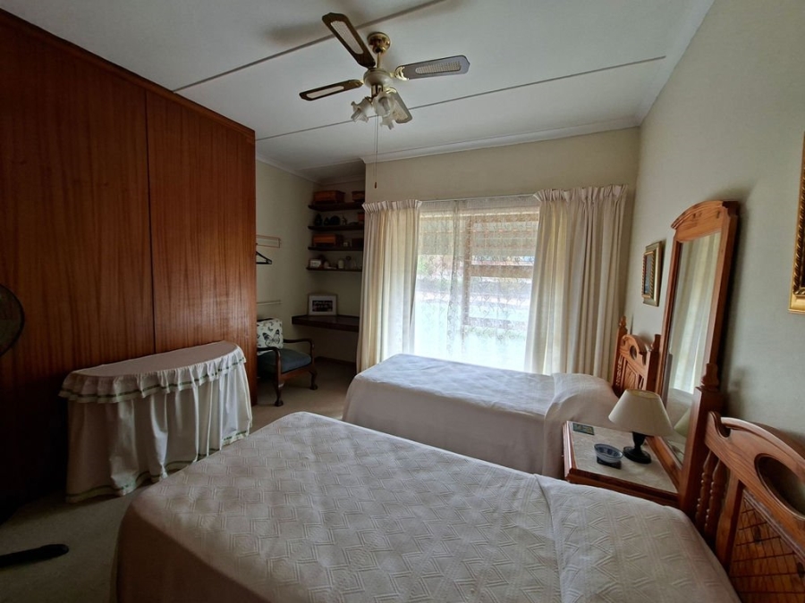 4 Bedroom Property for Sale in Vanrhynsdorp Western Cape